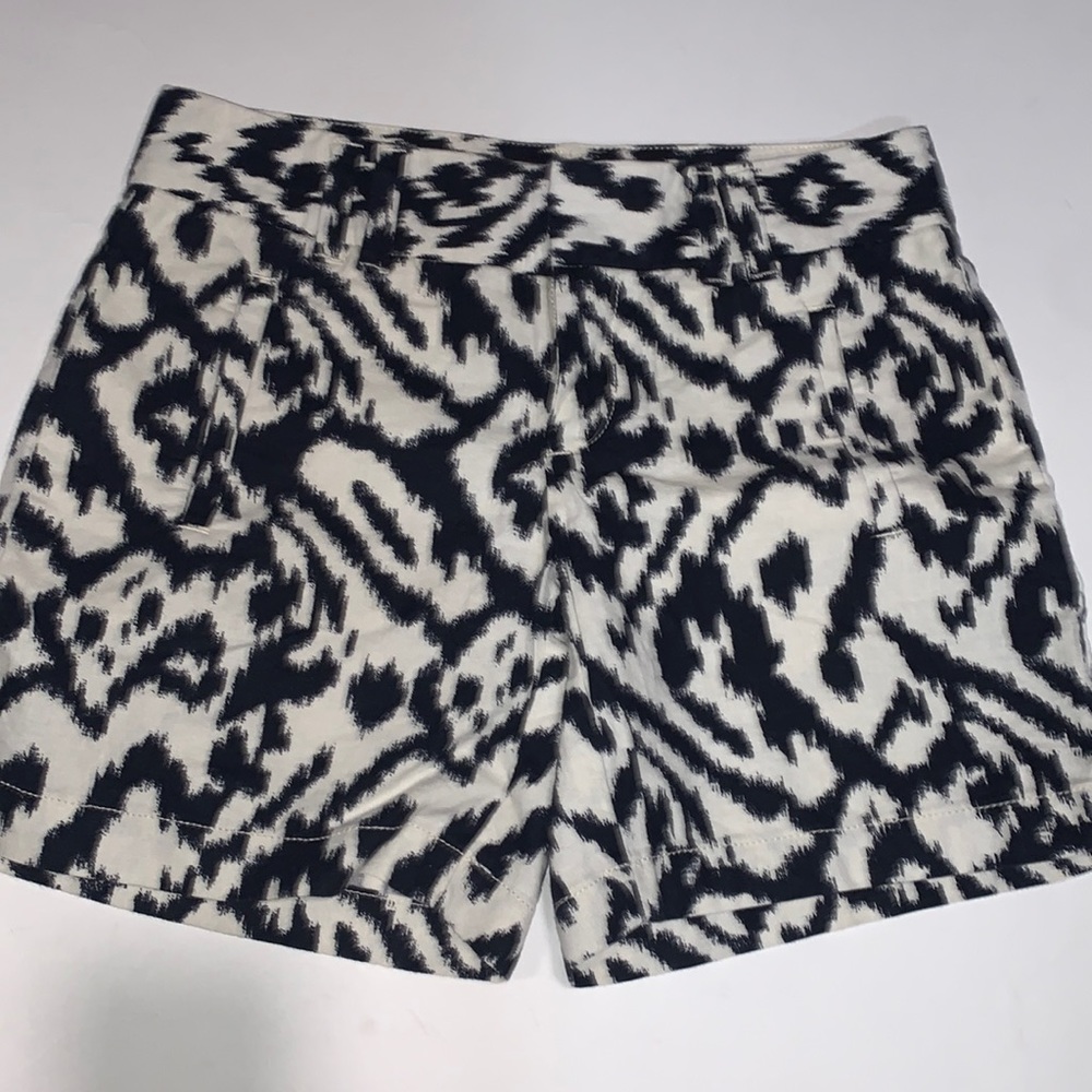 NEW Ann Taylor Loft Shorts 00 petite